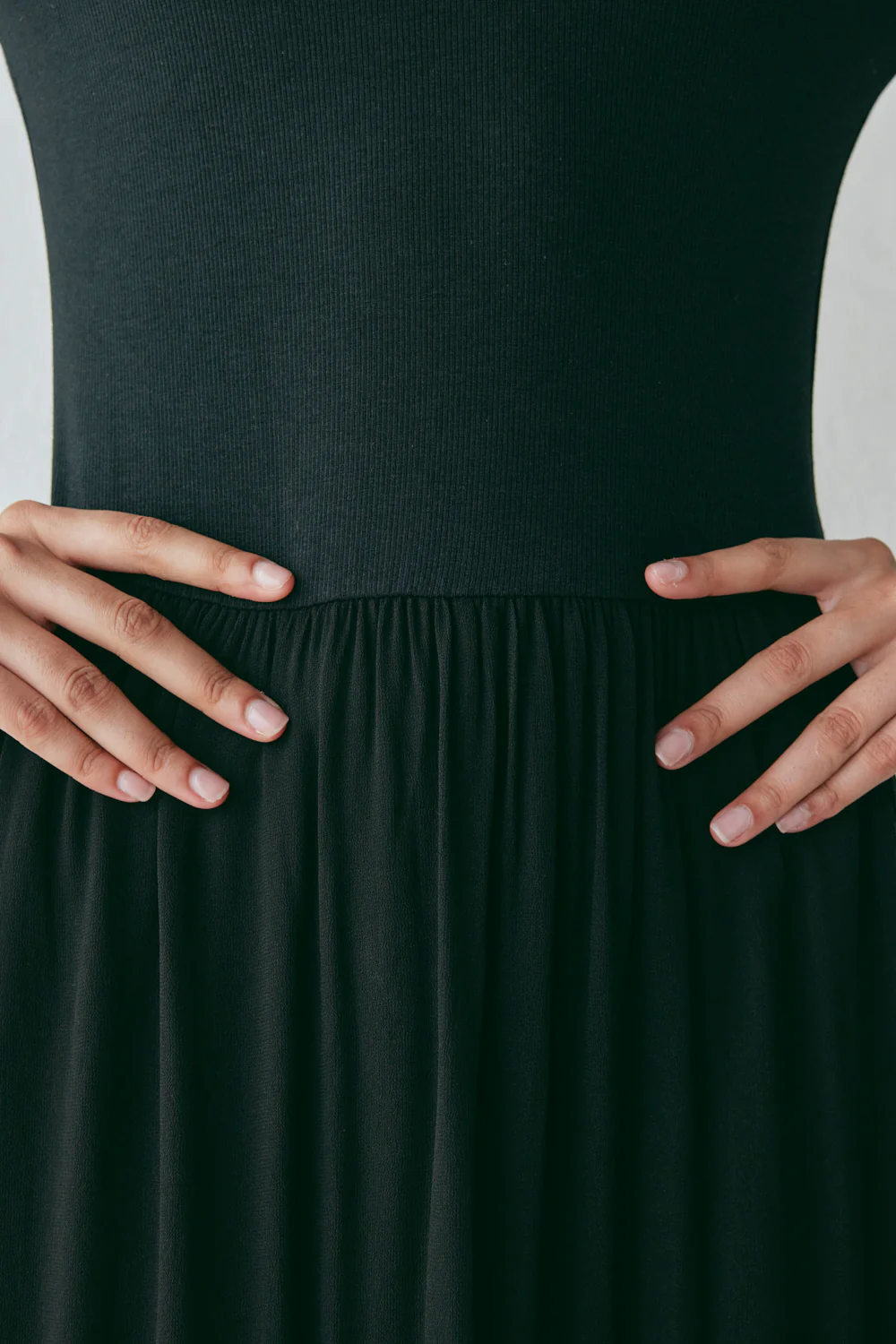 Abbey Maxi Dress Black - Image 3