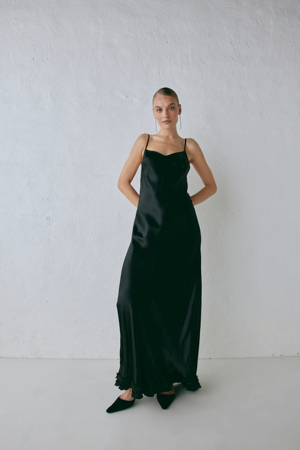 Alber Satin Maxi Dress Black - Image 7
