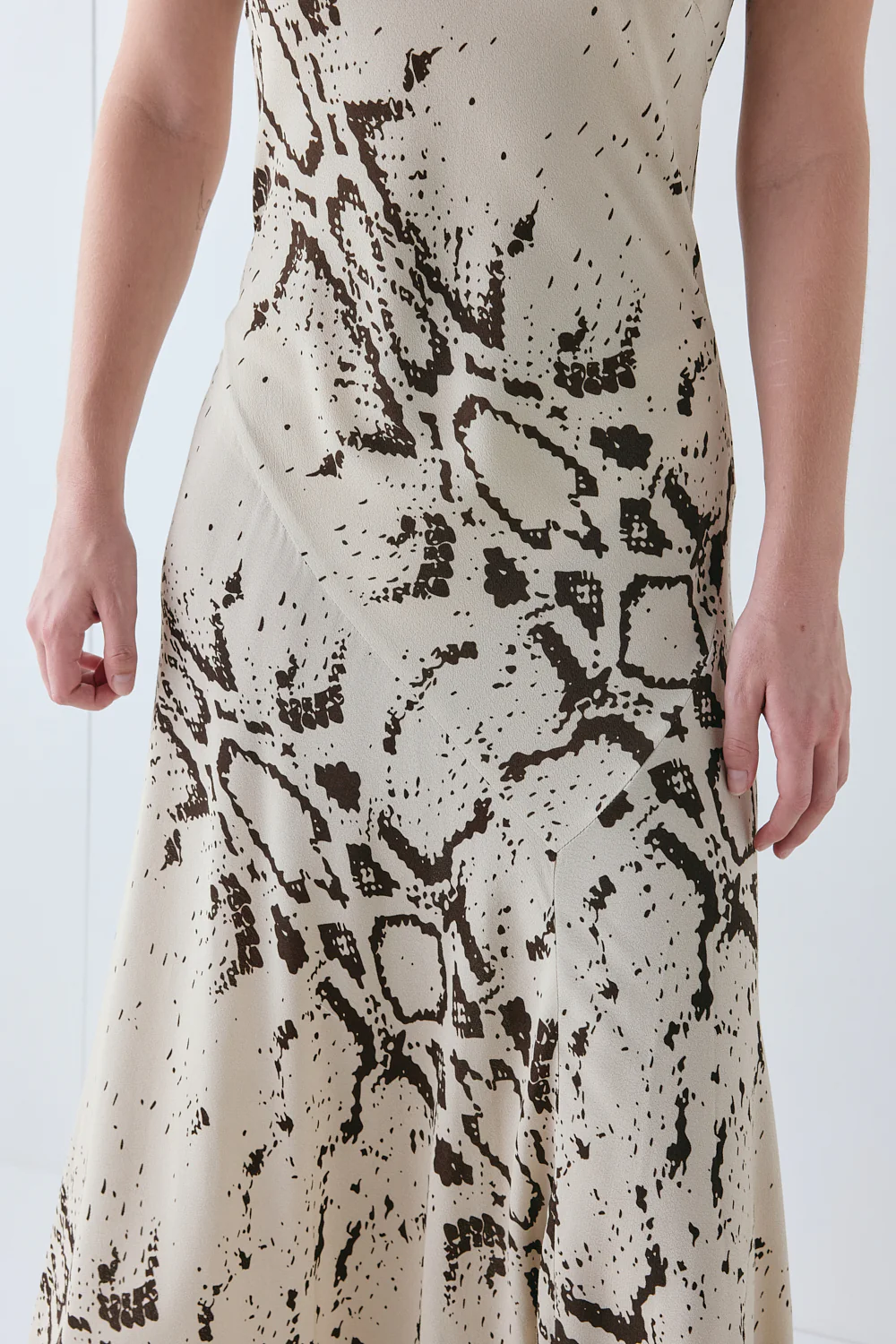 Alora Maxi Dress Snake - Image 2