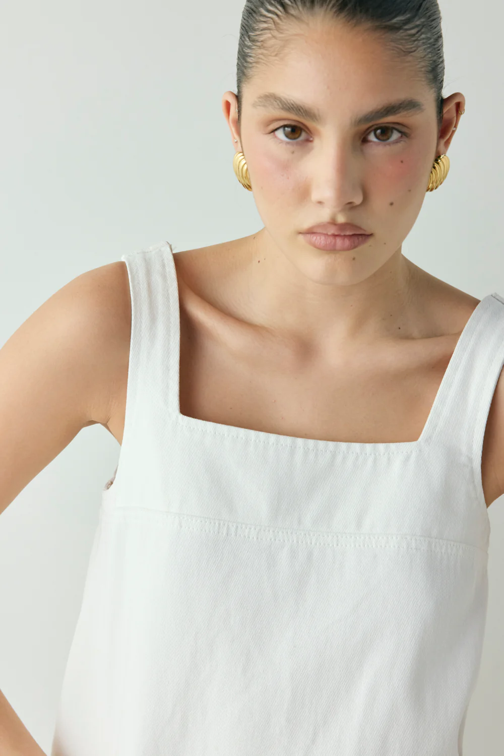 Amity Denim Midi Dress White - Image 2