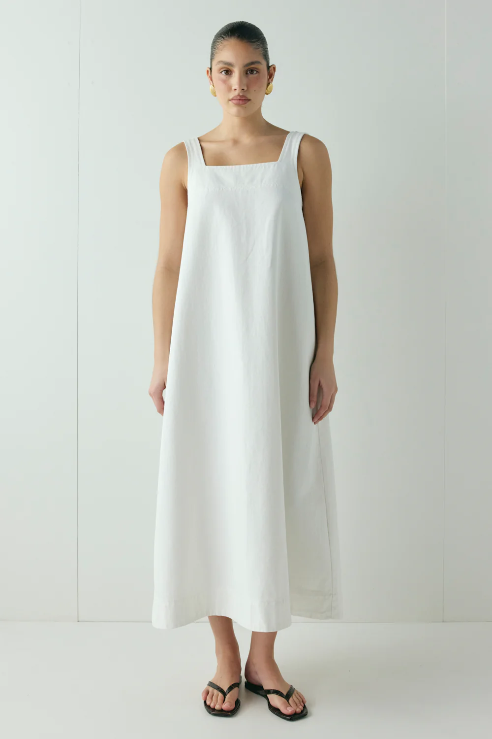 Amity Denim Midi Dress White - Image 4