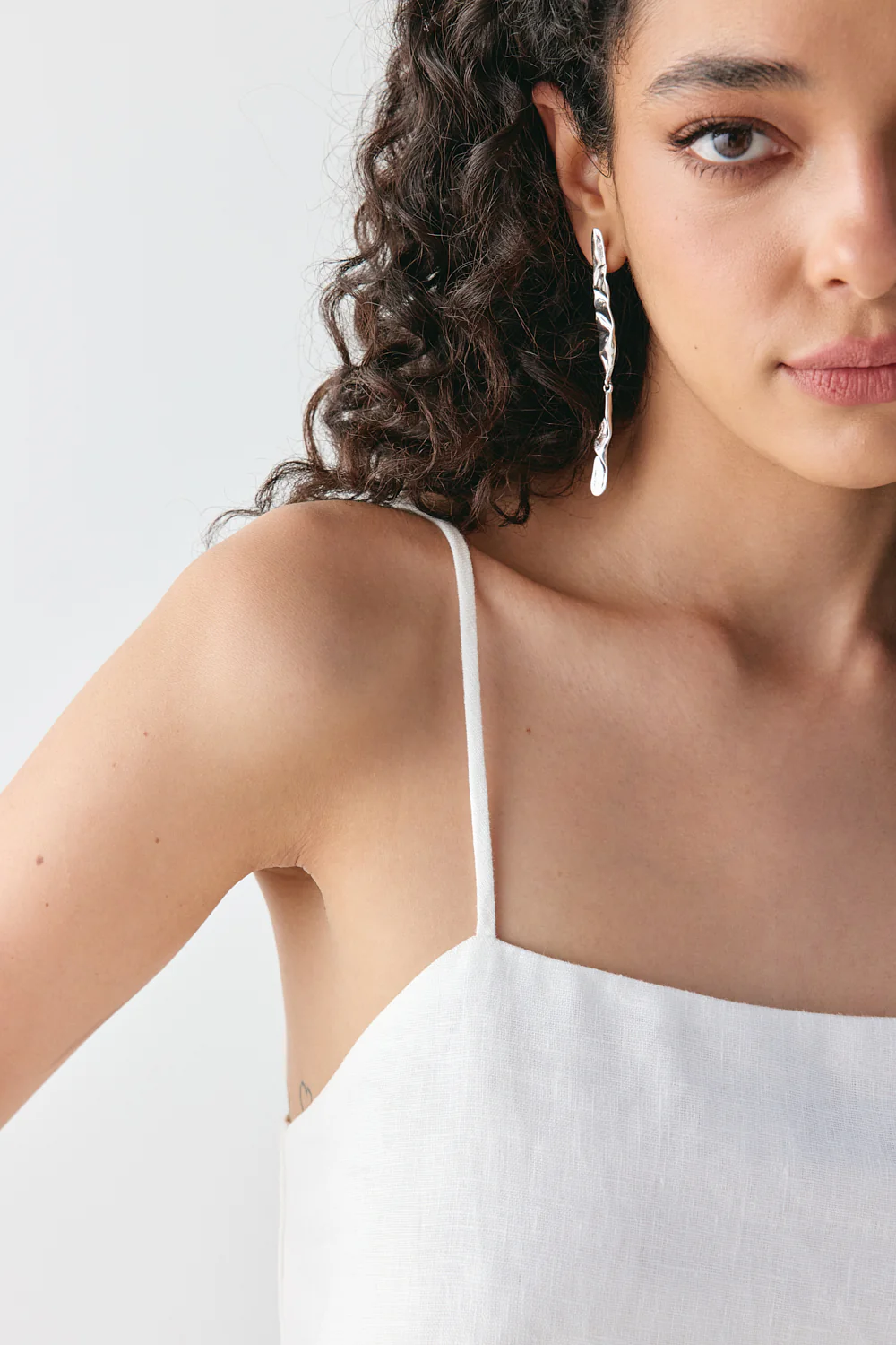Arli Linen Top White - Image 4