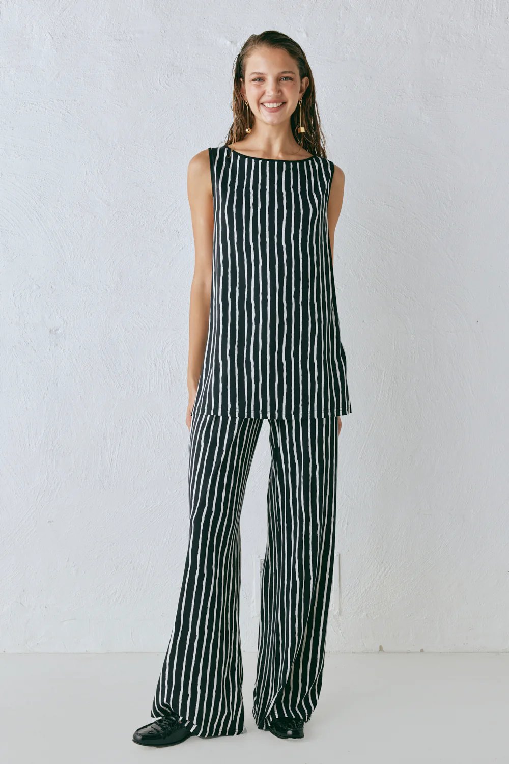 Aster Top Black Stripe - Image 5