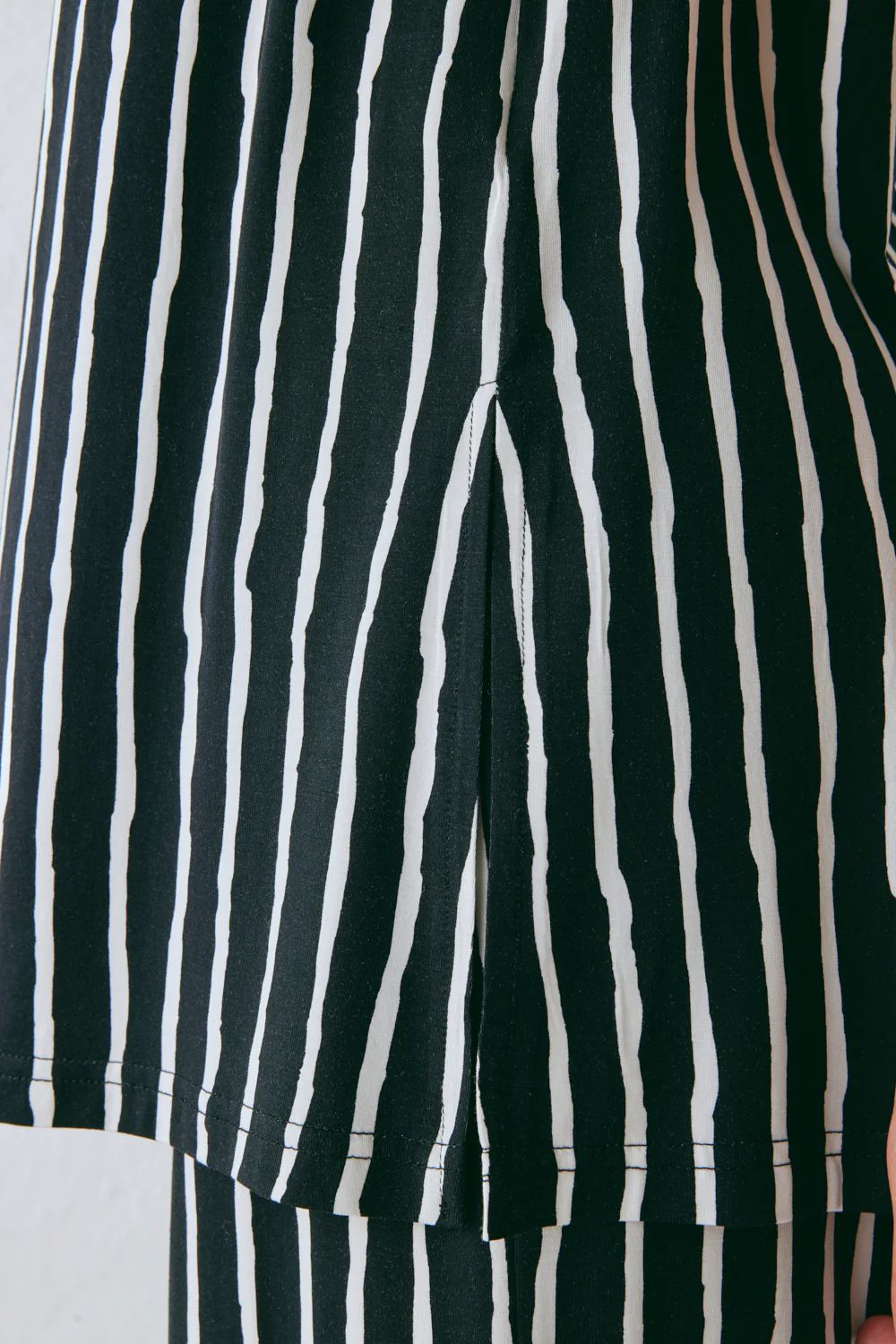 Aster Top Black Stripe - Image 7