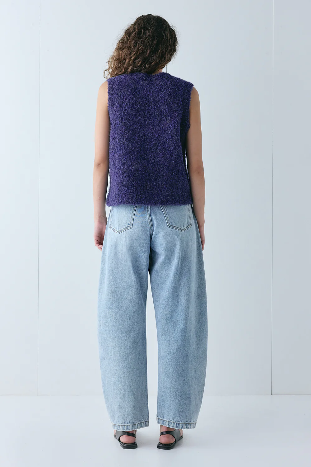 Bridgette Knit Vest Indigo - Image 3