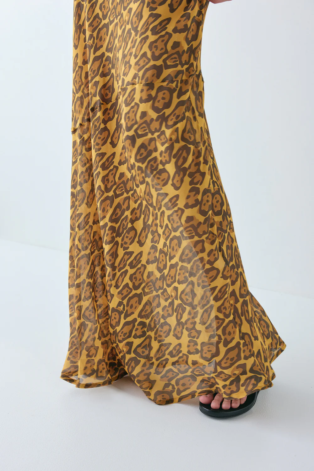 Cecelia Sheer Maxi Dress Leopard - Image 4