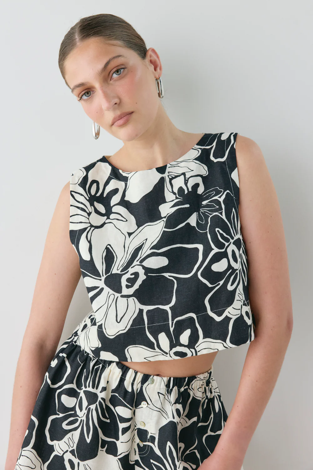 Clem Linen Top Ani - Image 4