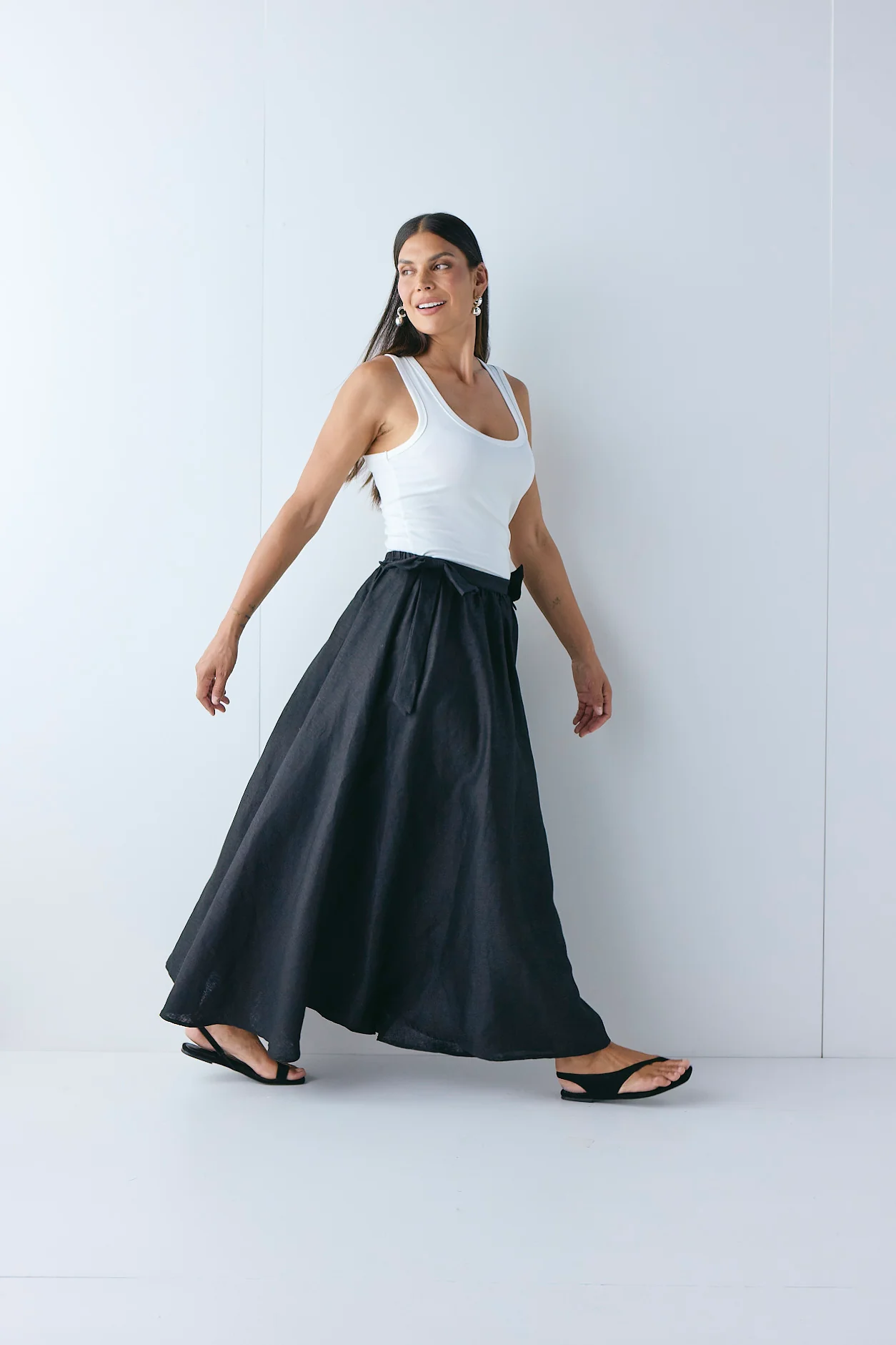 Daphne Linen Midi Skirt Black - Image 7