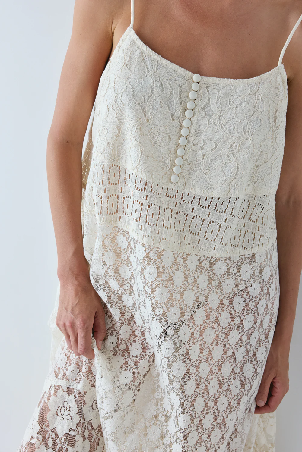 Delphine Lace Maxi Dress Cream - Image 2