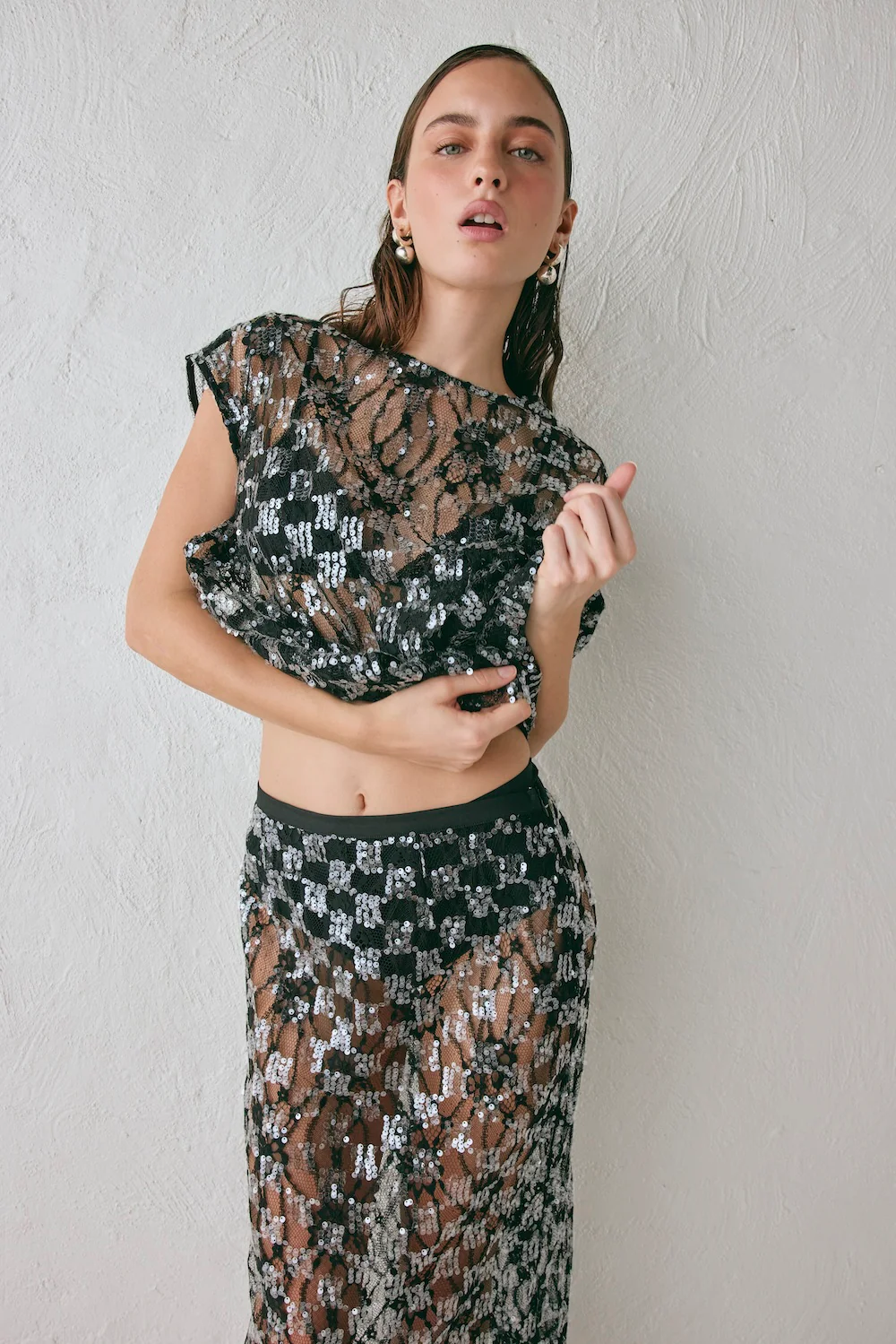 Devyn Sequin Midi Skirt Black - Image 7