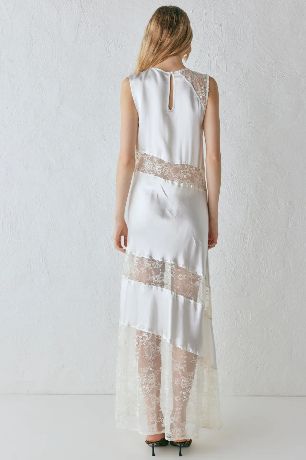 Dorit Lace Maxi Dress White - Image 10