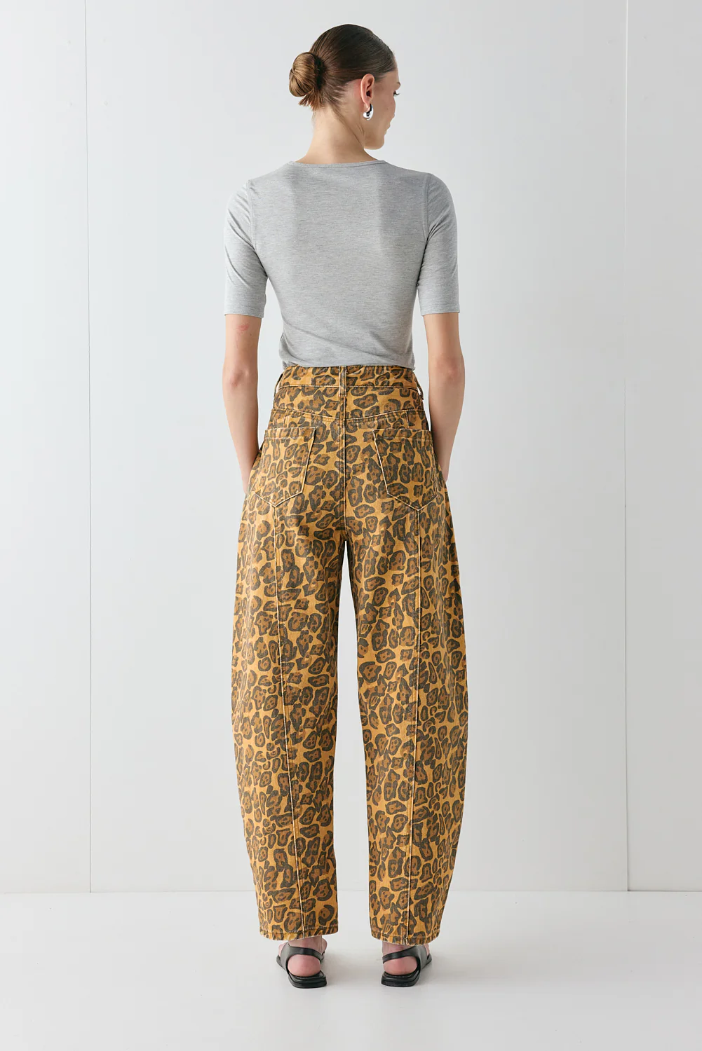 Dylan Mid Rise Barrel Denim Jeans Leopard - Image 7