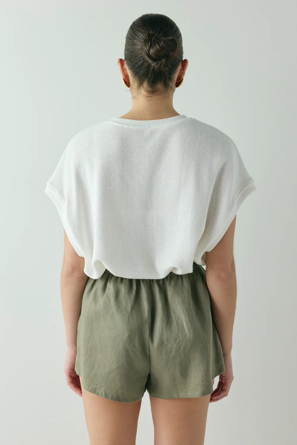 Eira Linen Shorts Khaki - Image 7