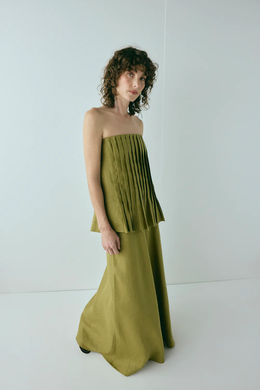 Ettie Linen Top Olive - Image 3