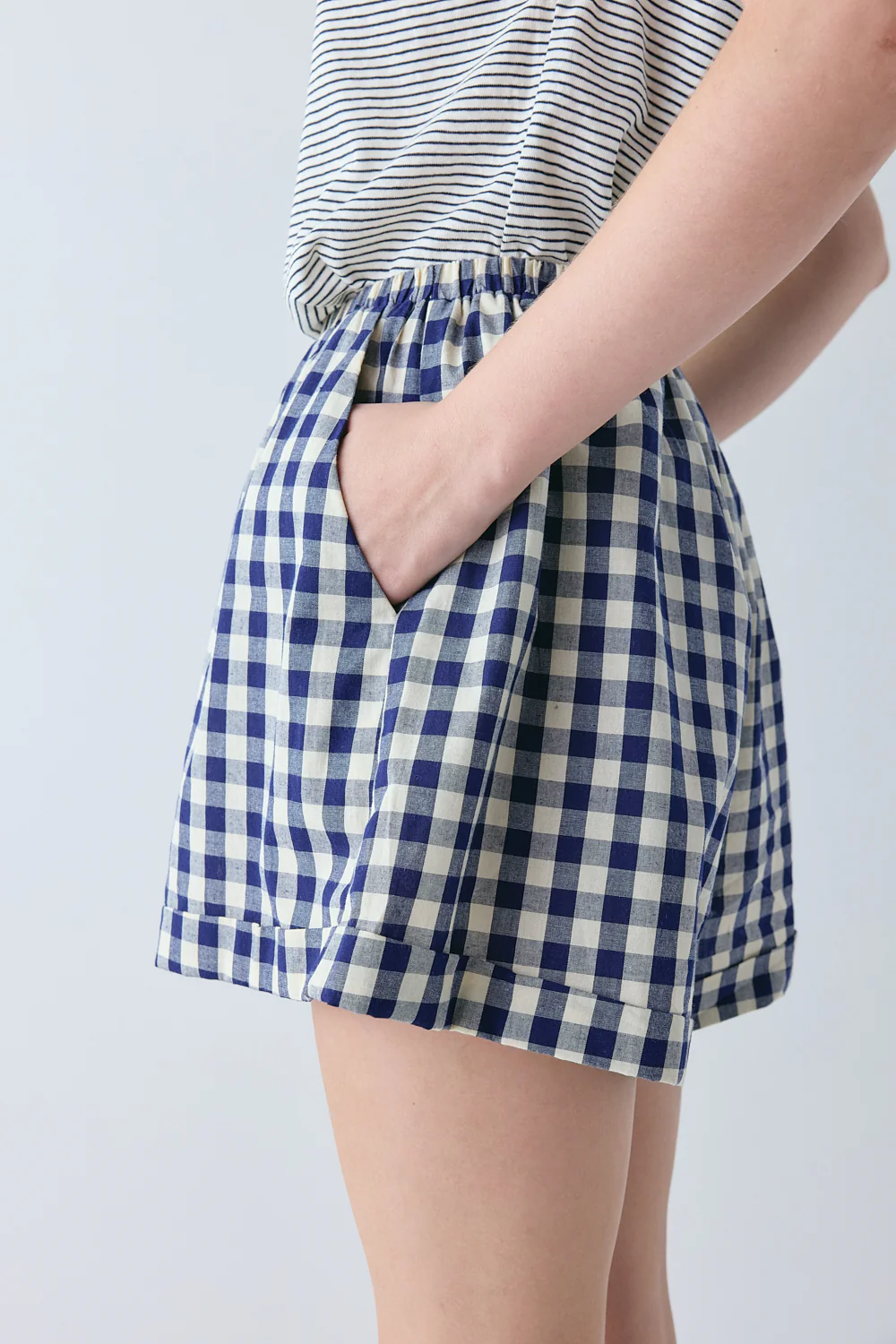 Freda Shorts Navy Check - Image 3