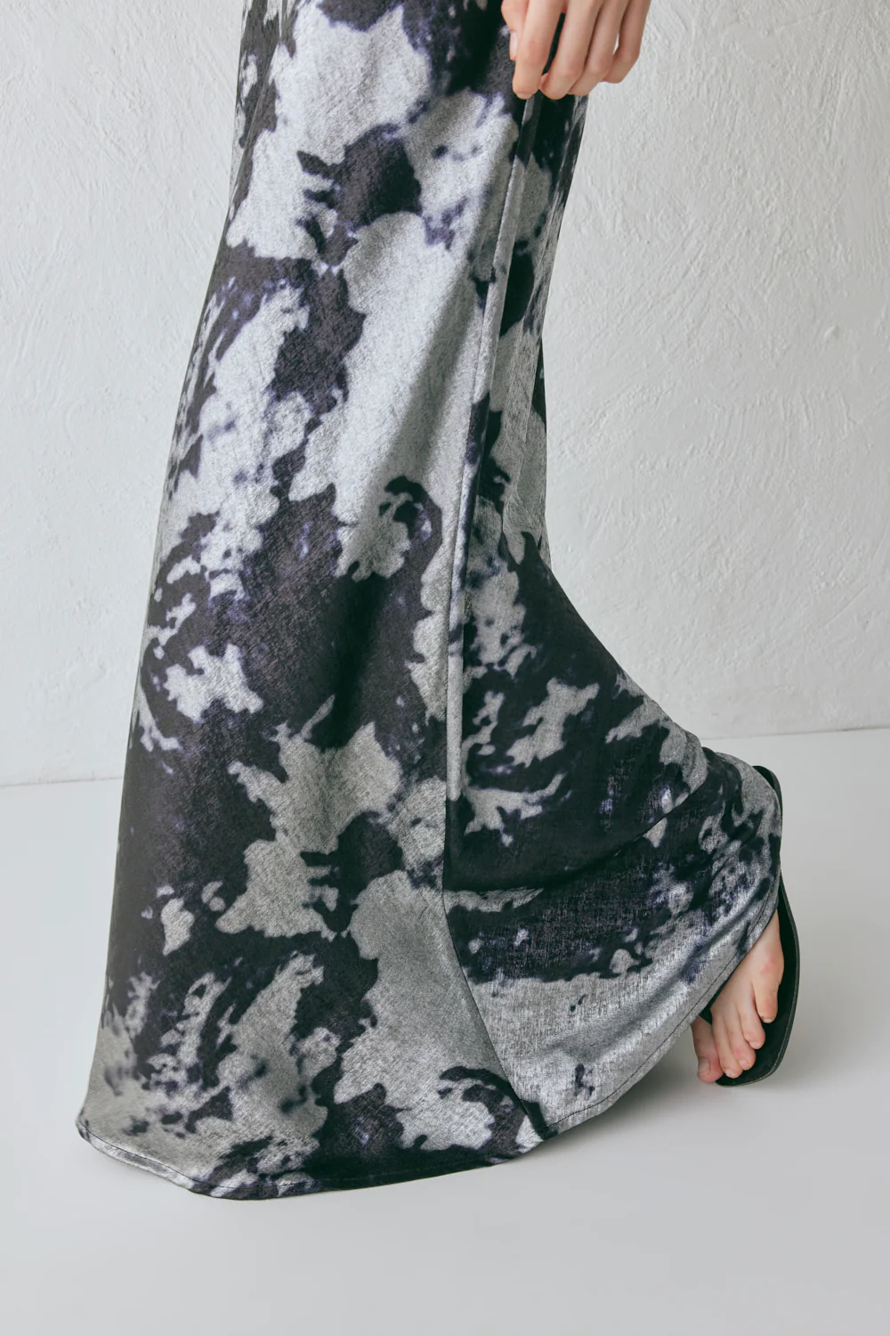 Ida Maxi Dress Silver - Image 2