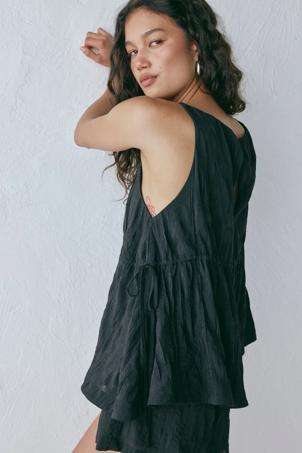 Indi Top Crinkle Black - Image 4