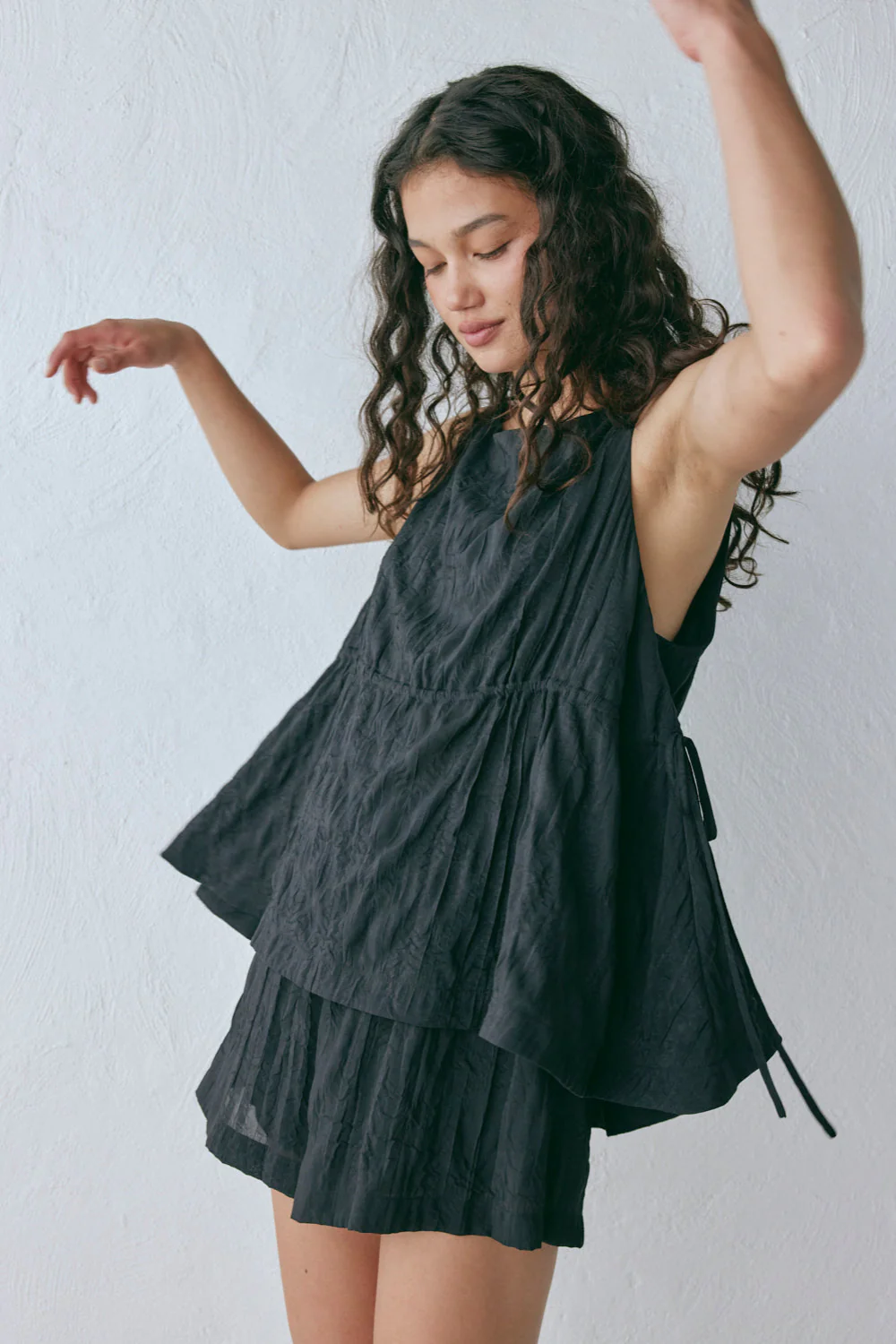 Indi Top Crinkle Black - Image 5