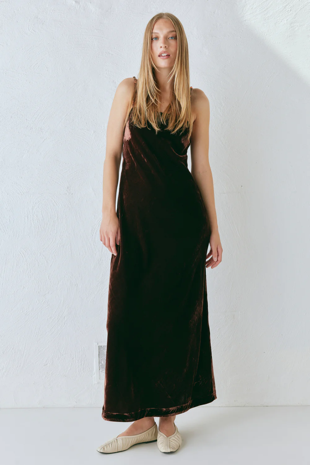 Jade Midi Dress Coffee - Image 4