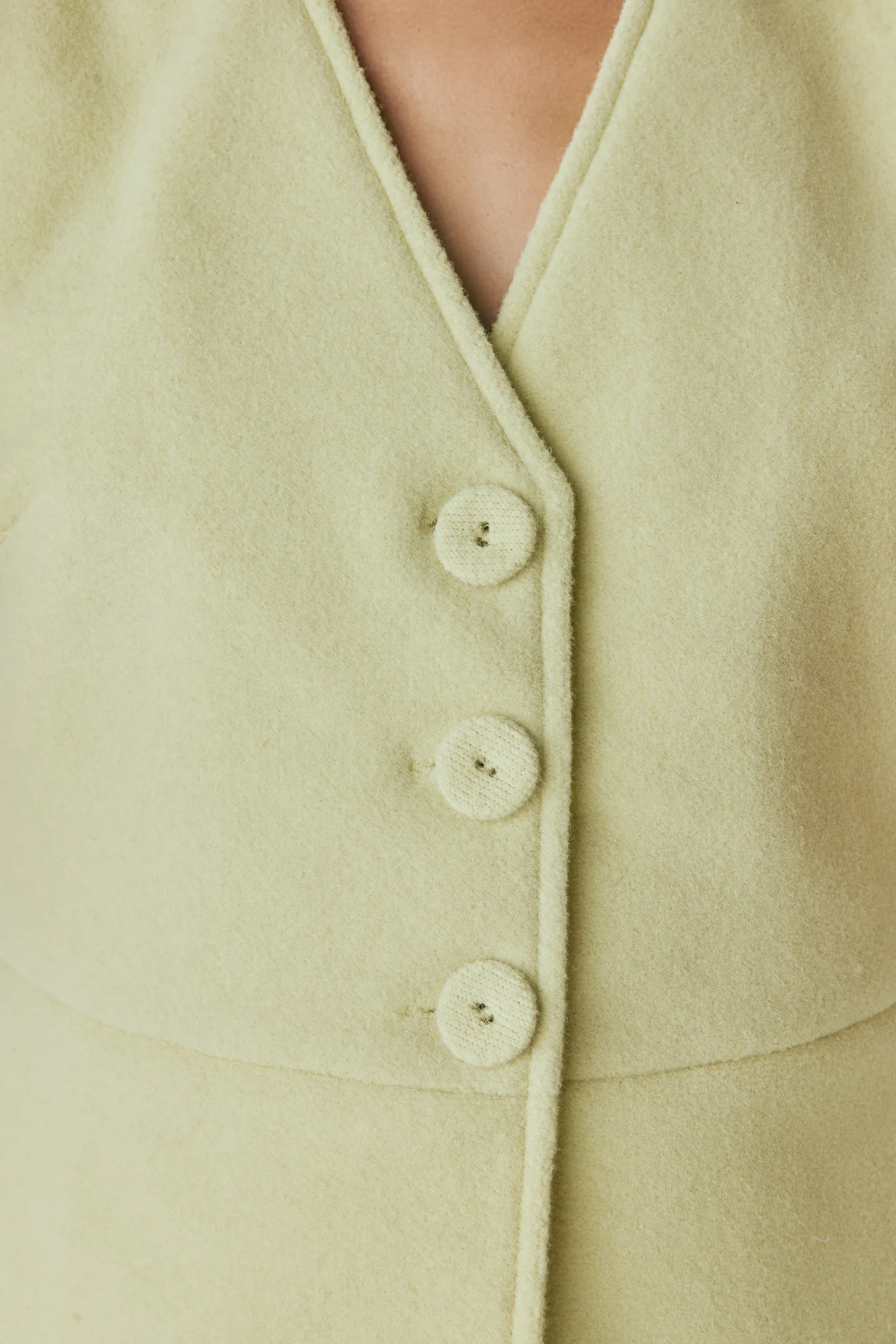 Jeanie Vest Lime - Image 6