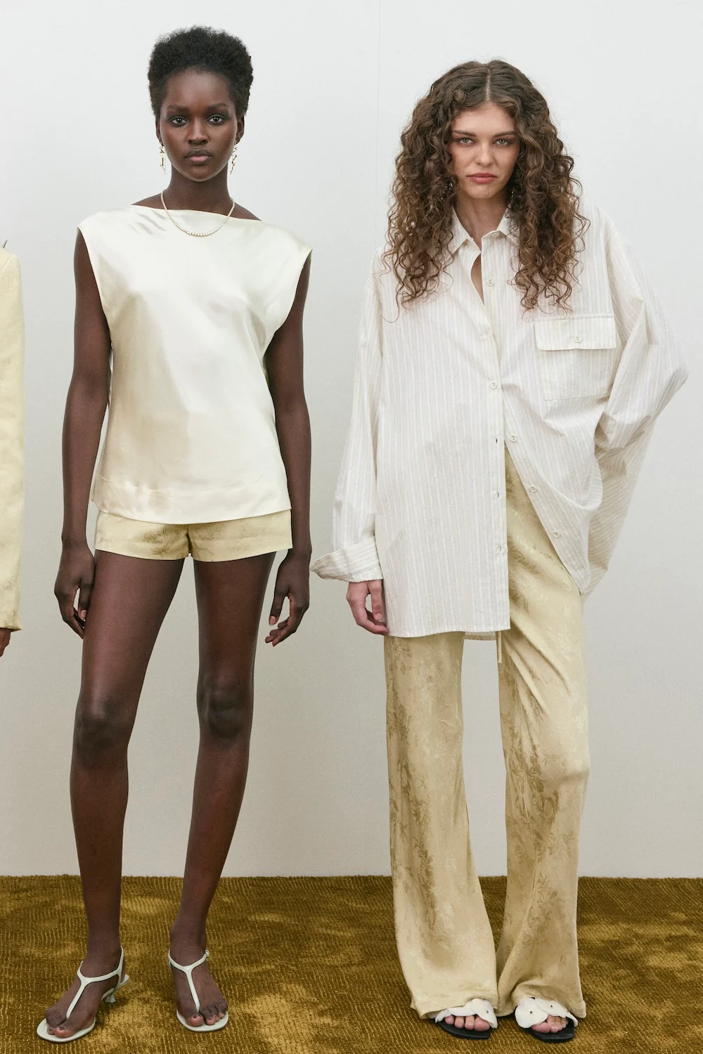 Josefin Jacquard Pants Pistachio - Image 3