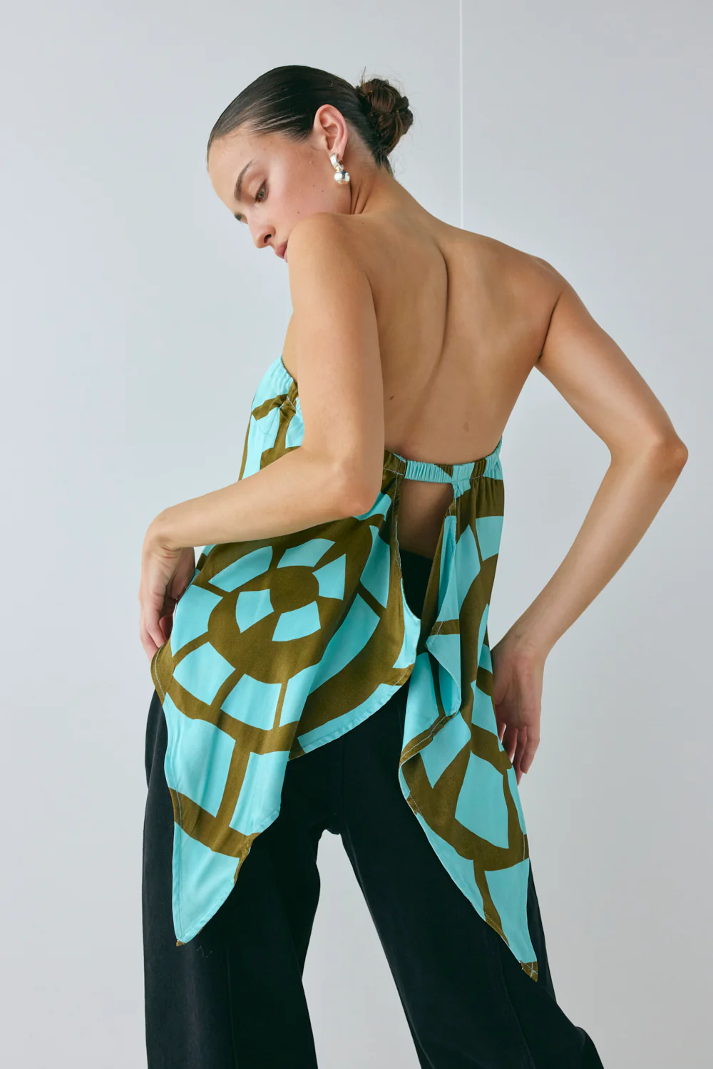 Kiana Strapless Scarf Top Avi
