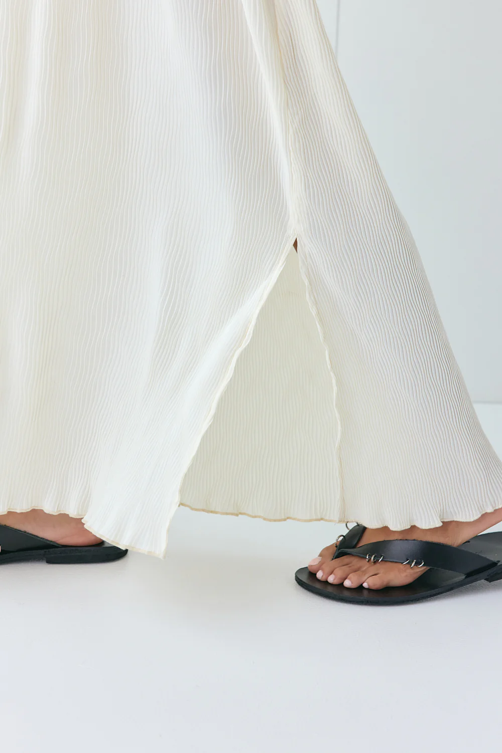 Leona Midi Dress Cream - Image 2