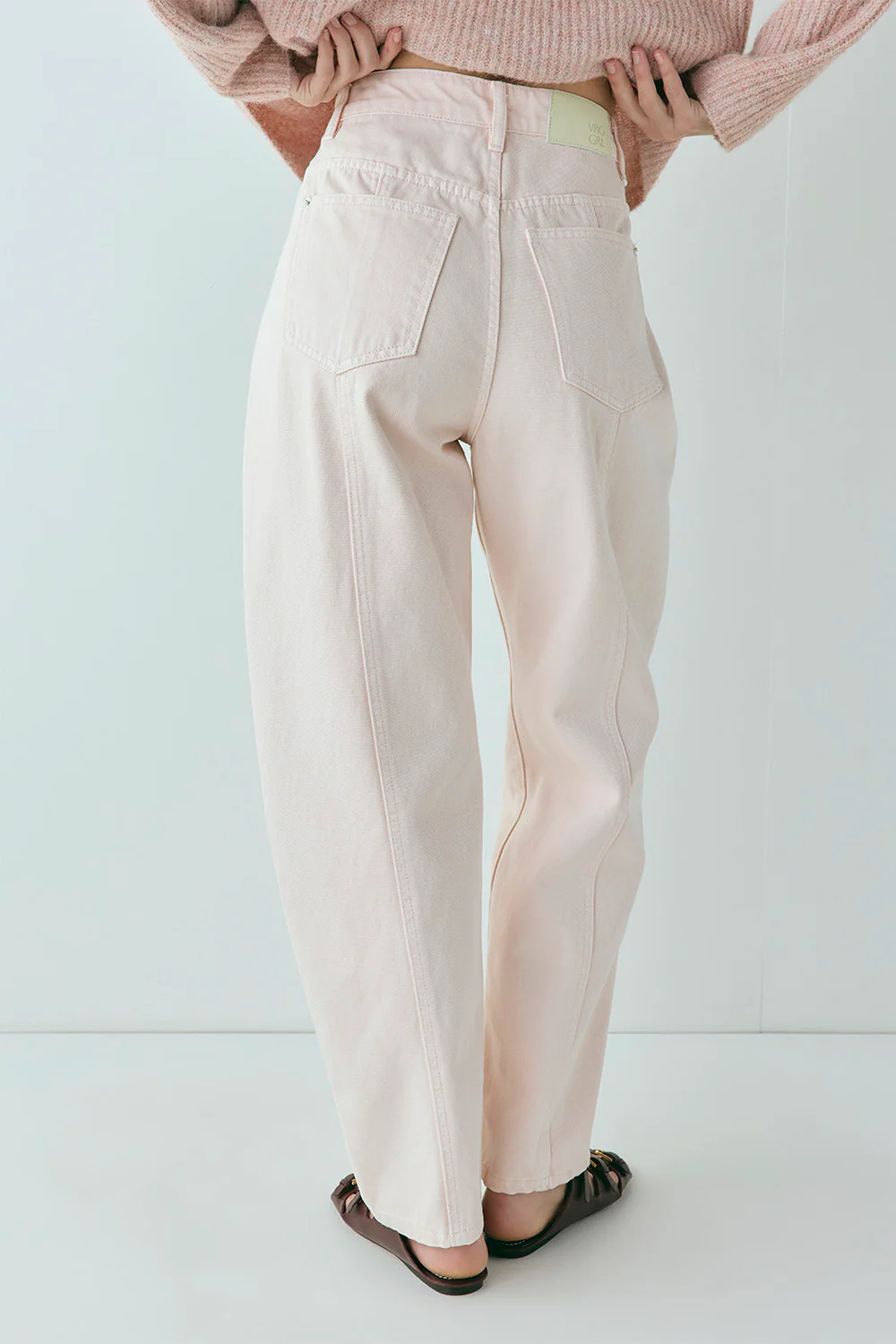 Lex Mid Rise Barrel Denim Jeans Musk - Image 8