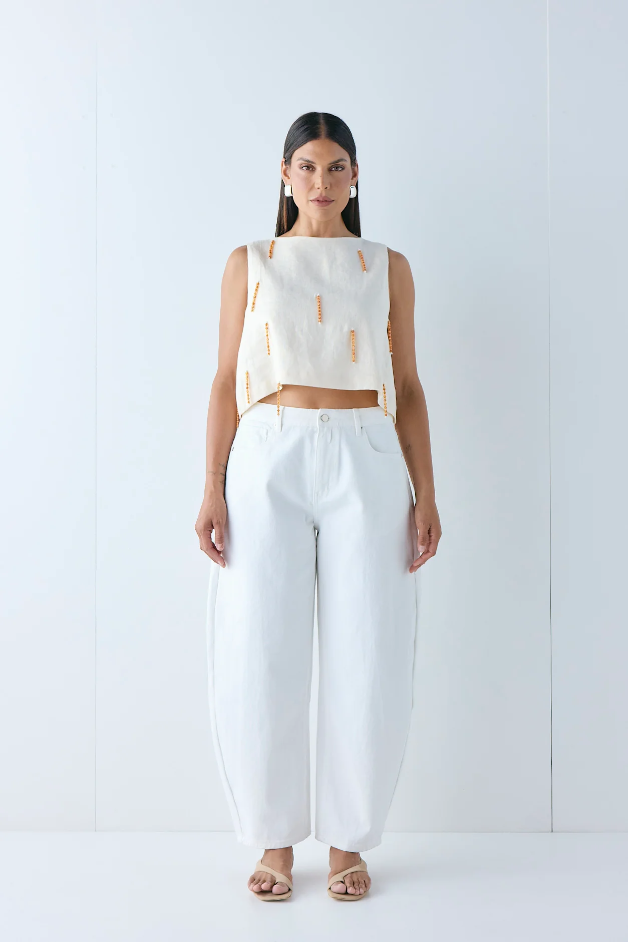Lex Mid Rise Barrel Denim Jeans White - Image 2