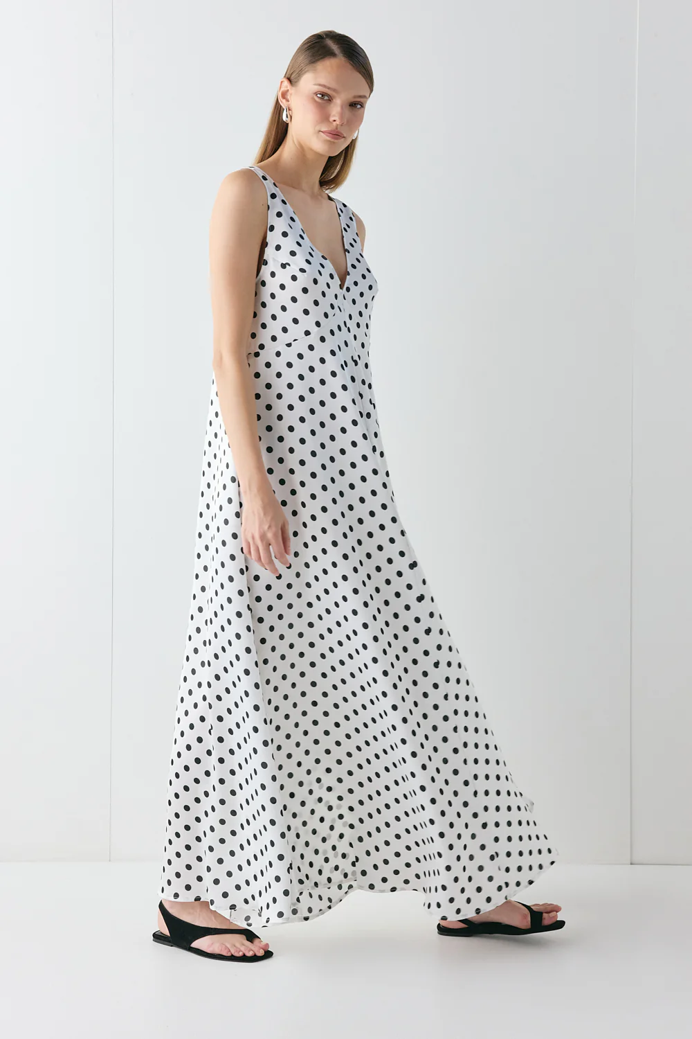 Maeve Satin Maxi Dress Polka Dot - Image 2