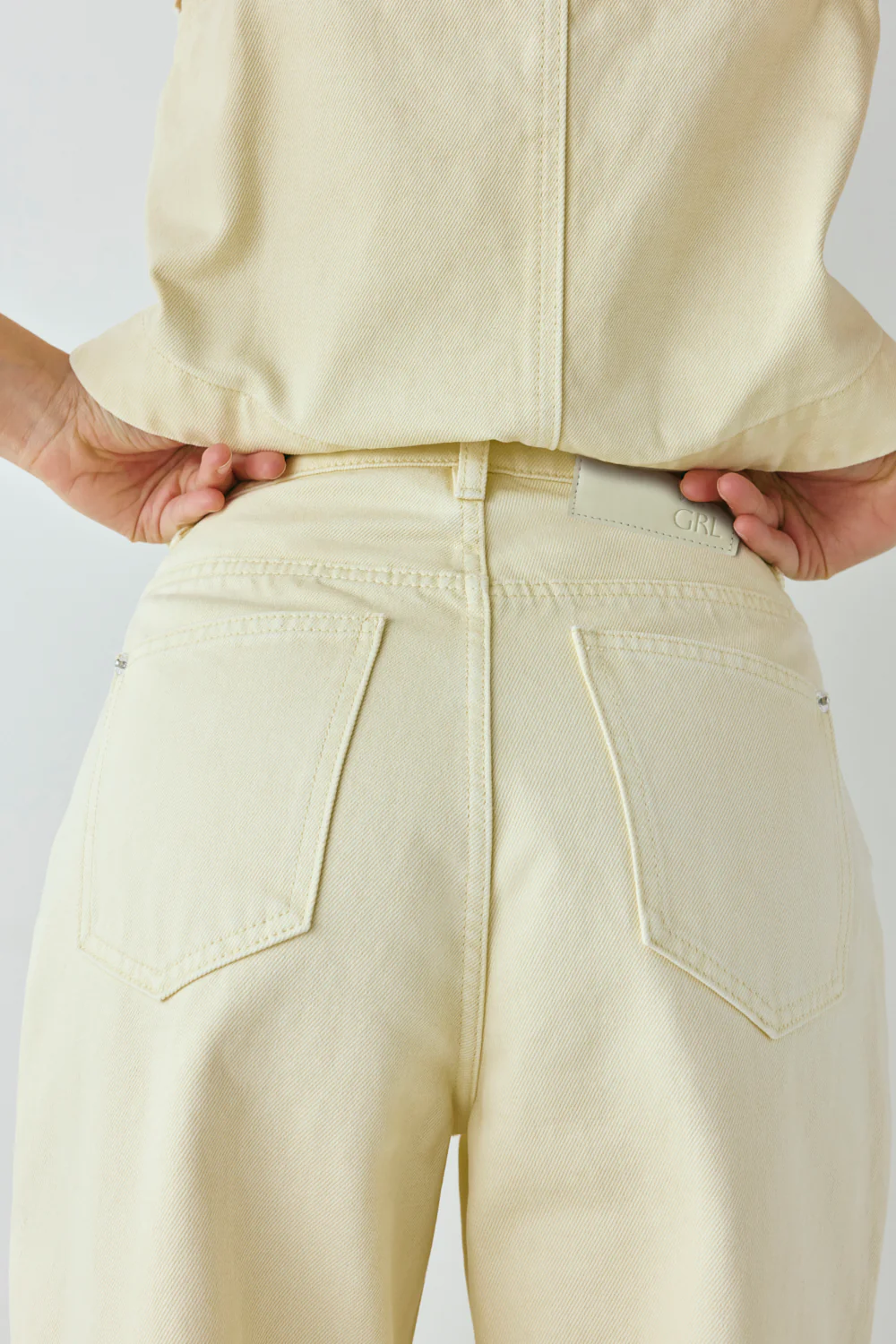 Manon Mid Rise Denim Jeans Butter - Image 10