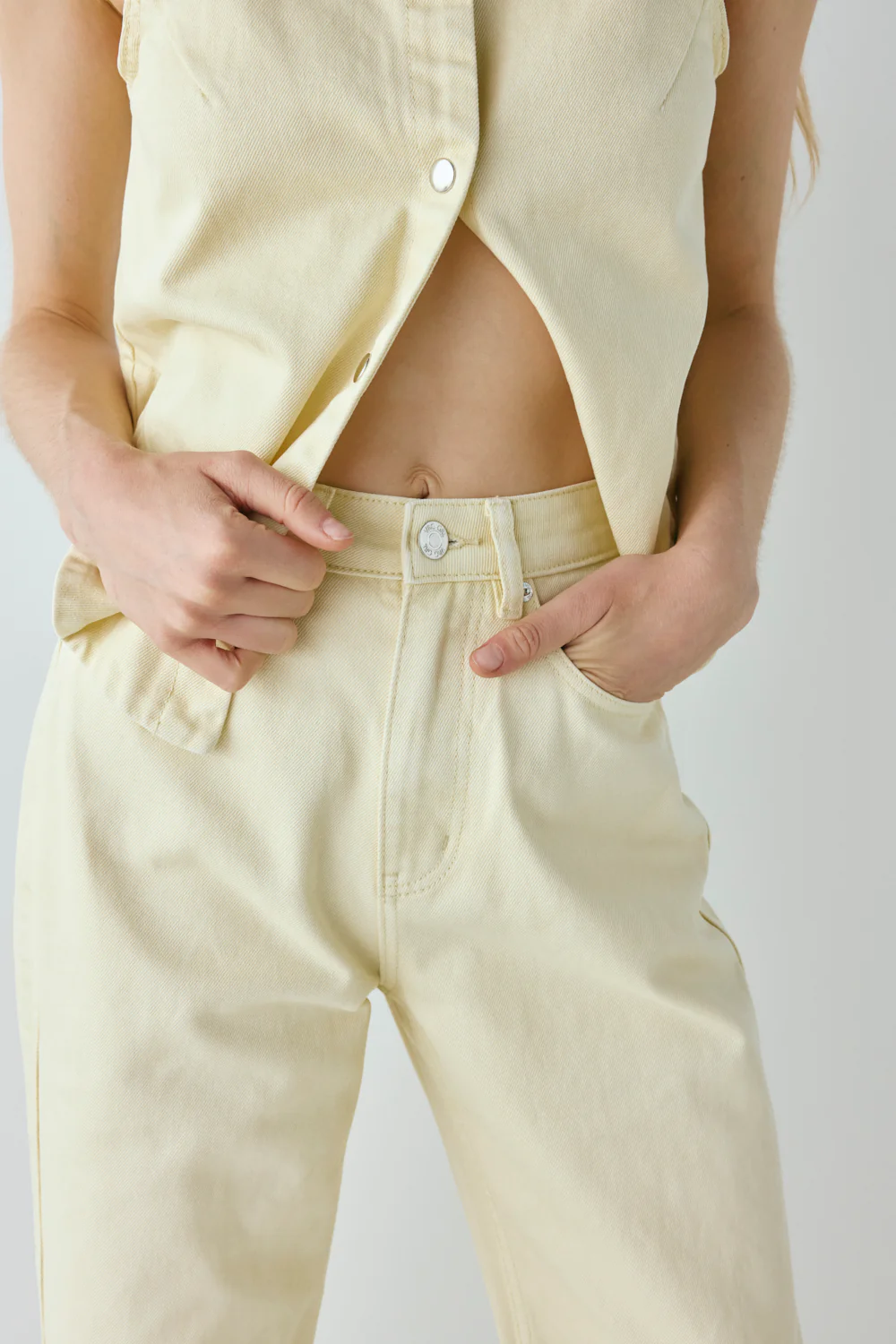 Manon Mid Rise Denim Jeans Butter - Image 6