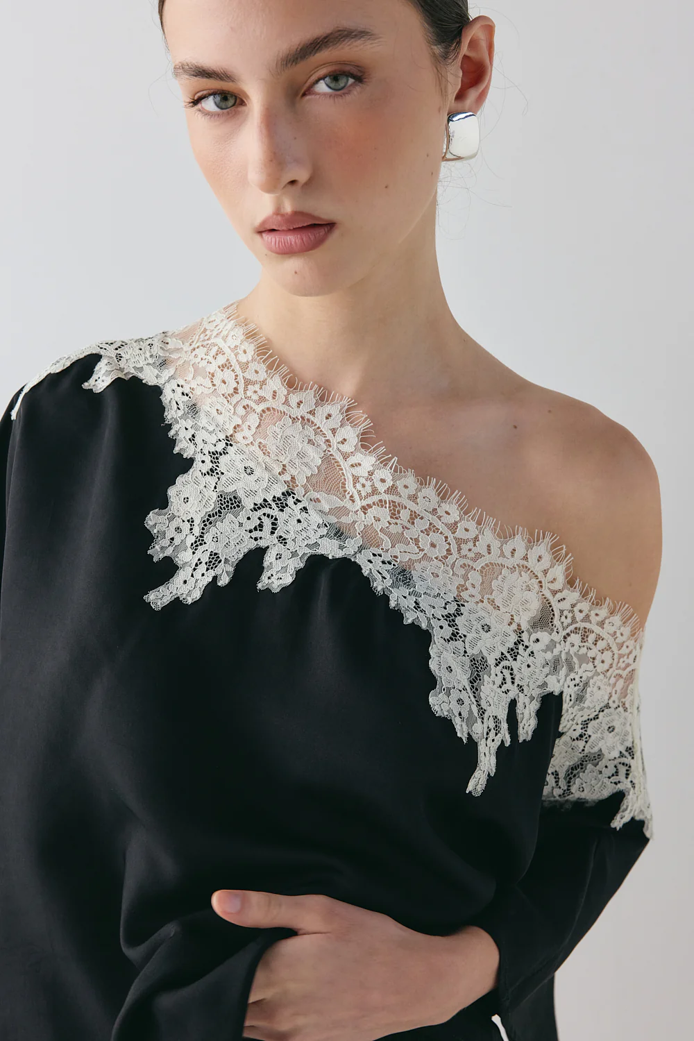 Miette Lace Top Black - Image 4