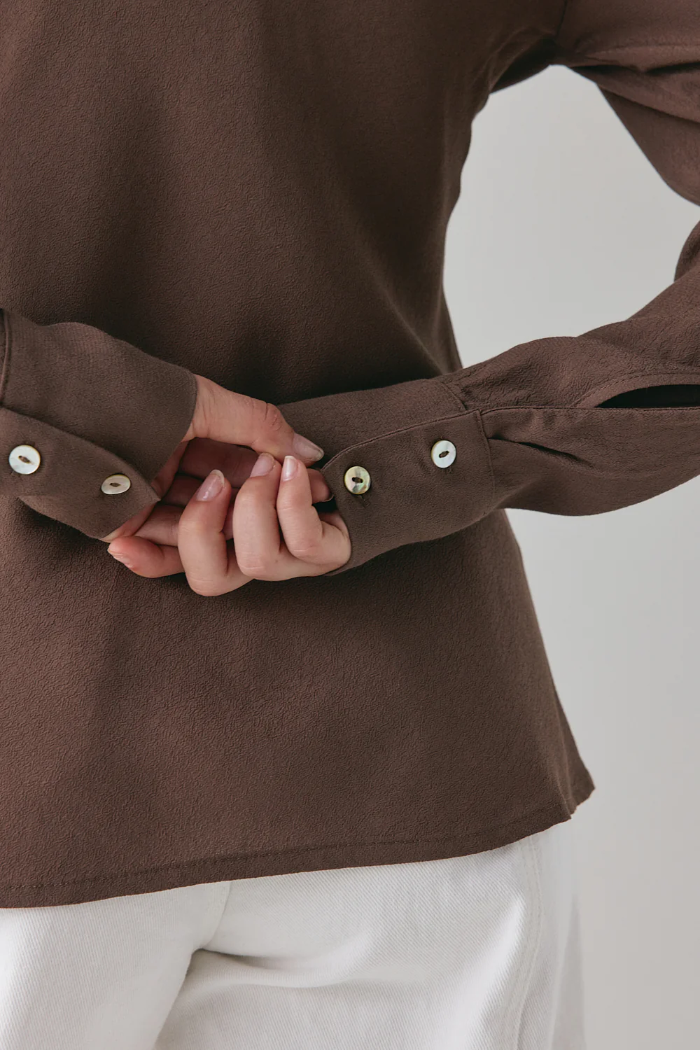 Mila Bias Shirt Chocolate - Image 6