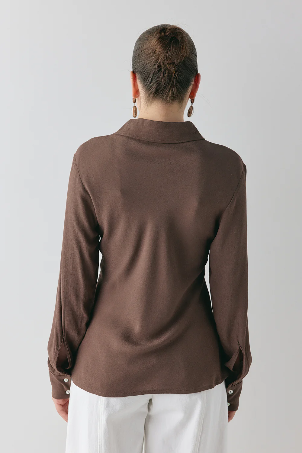 Mila Bias Shirt Chocolate - Image 8