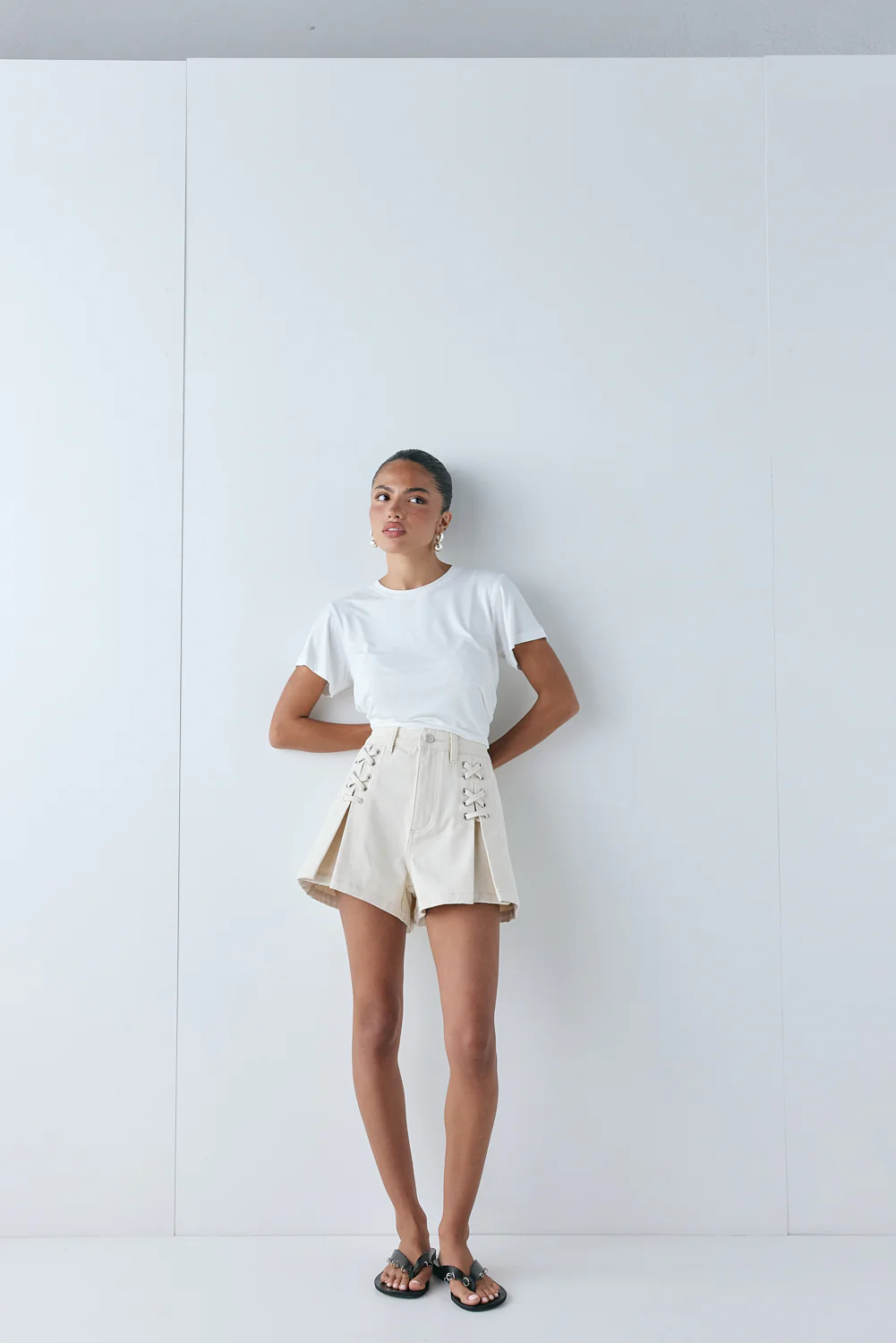 Mira Denim Shorts Cream - Image 2