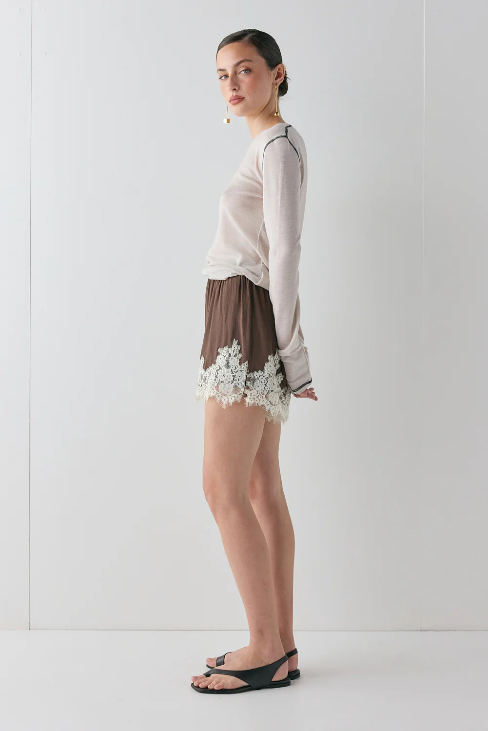 Monikh Lace Shorts Chocolate - Image 5