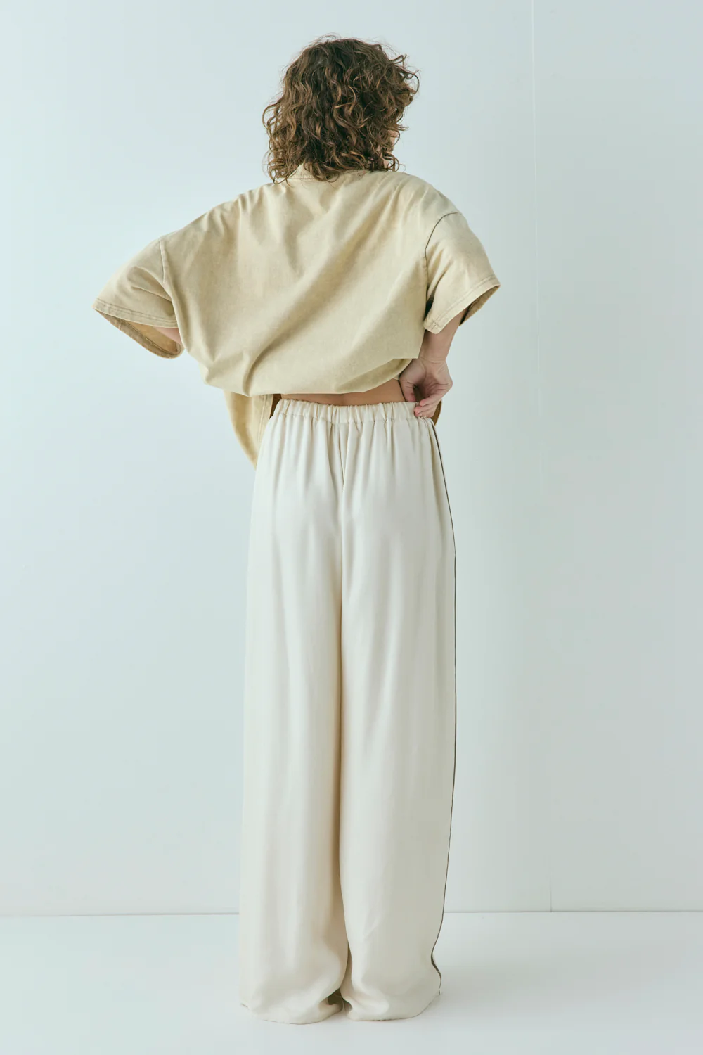 Moonscapes Pants Cream - Image 8