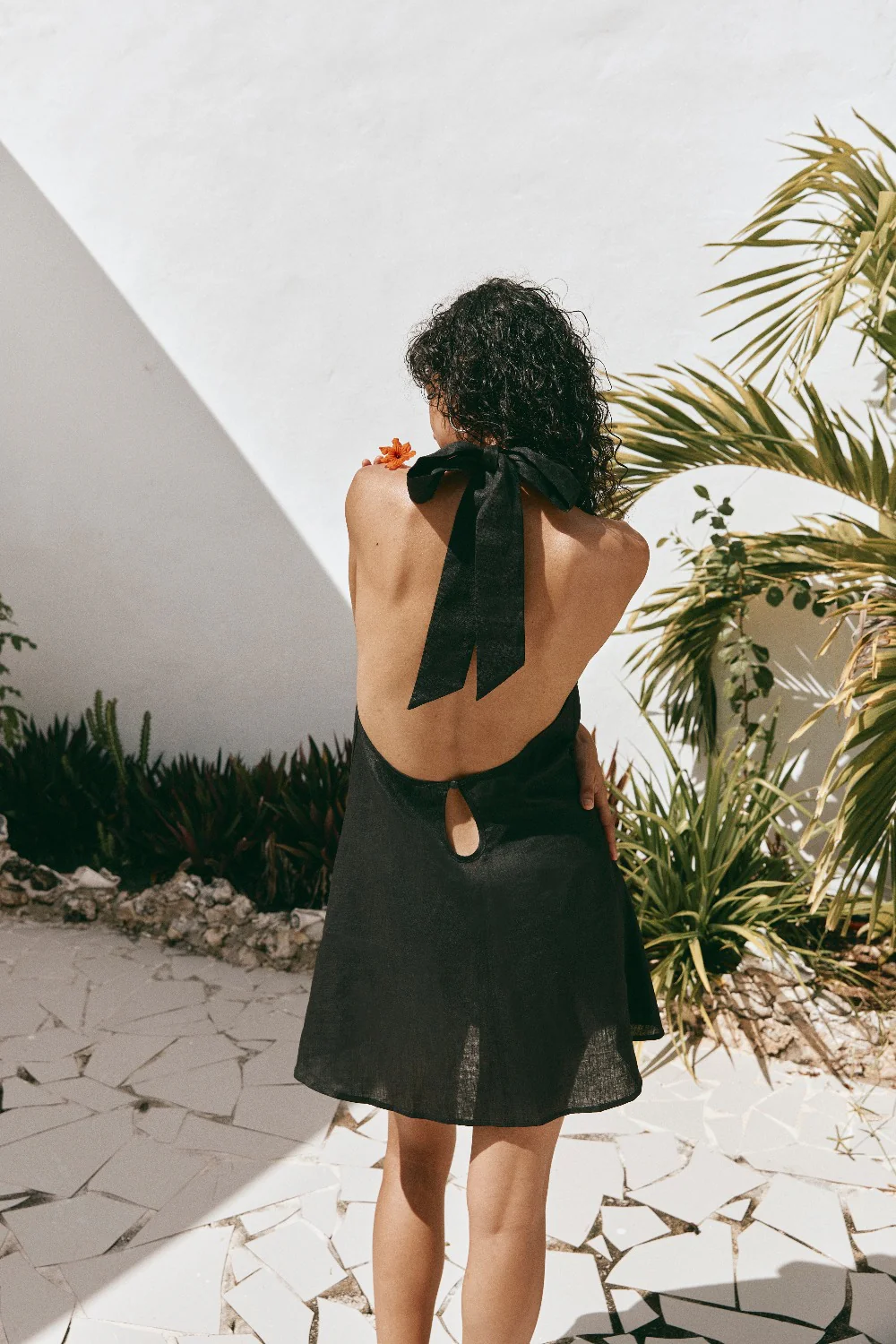 Natassia Linen Halter Mini Dress Black - Image 6