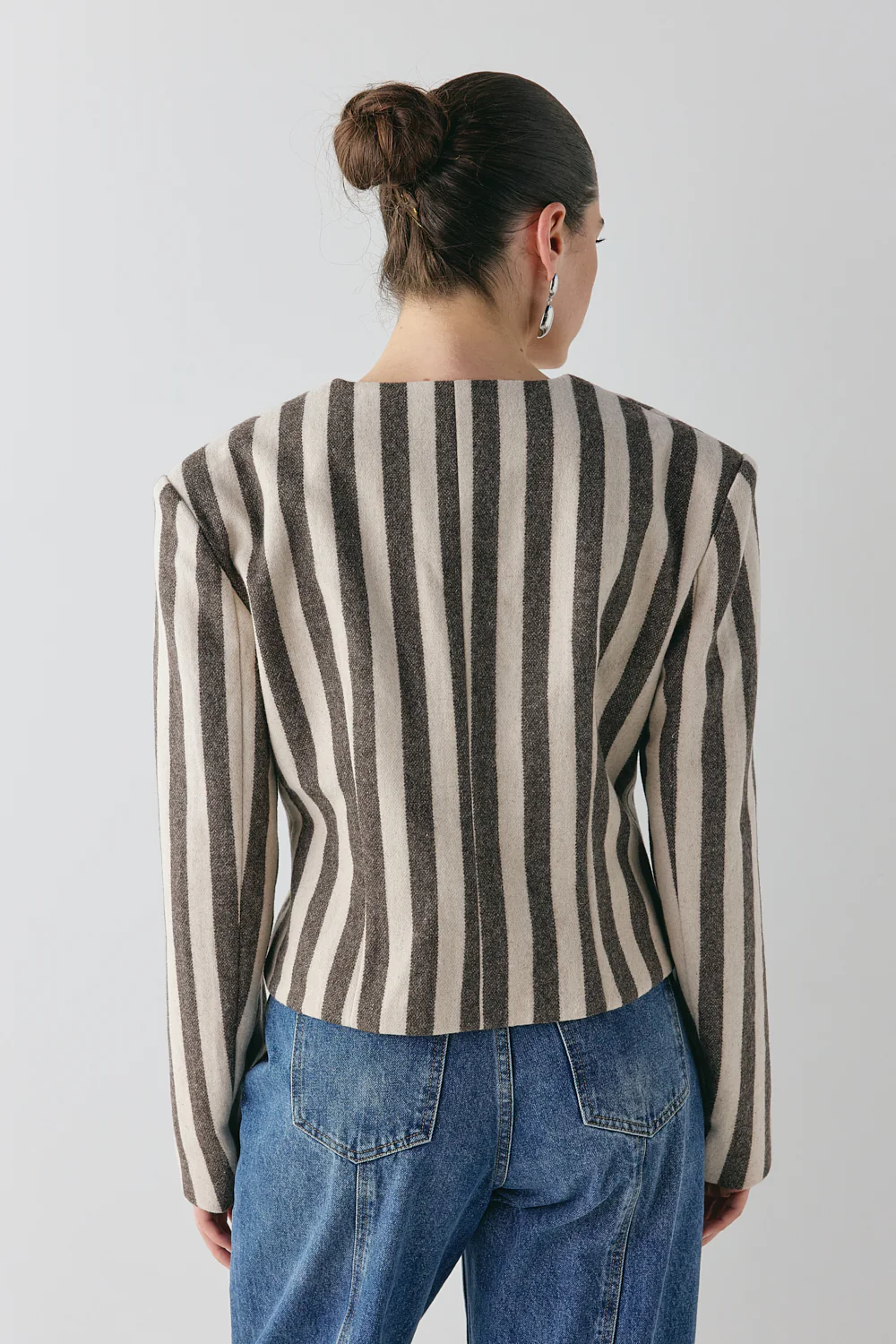 Nerida Blazer Charcoal Stripe - Image 8