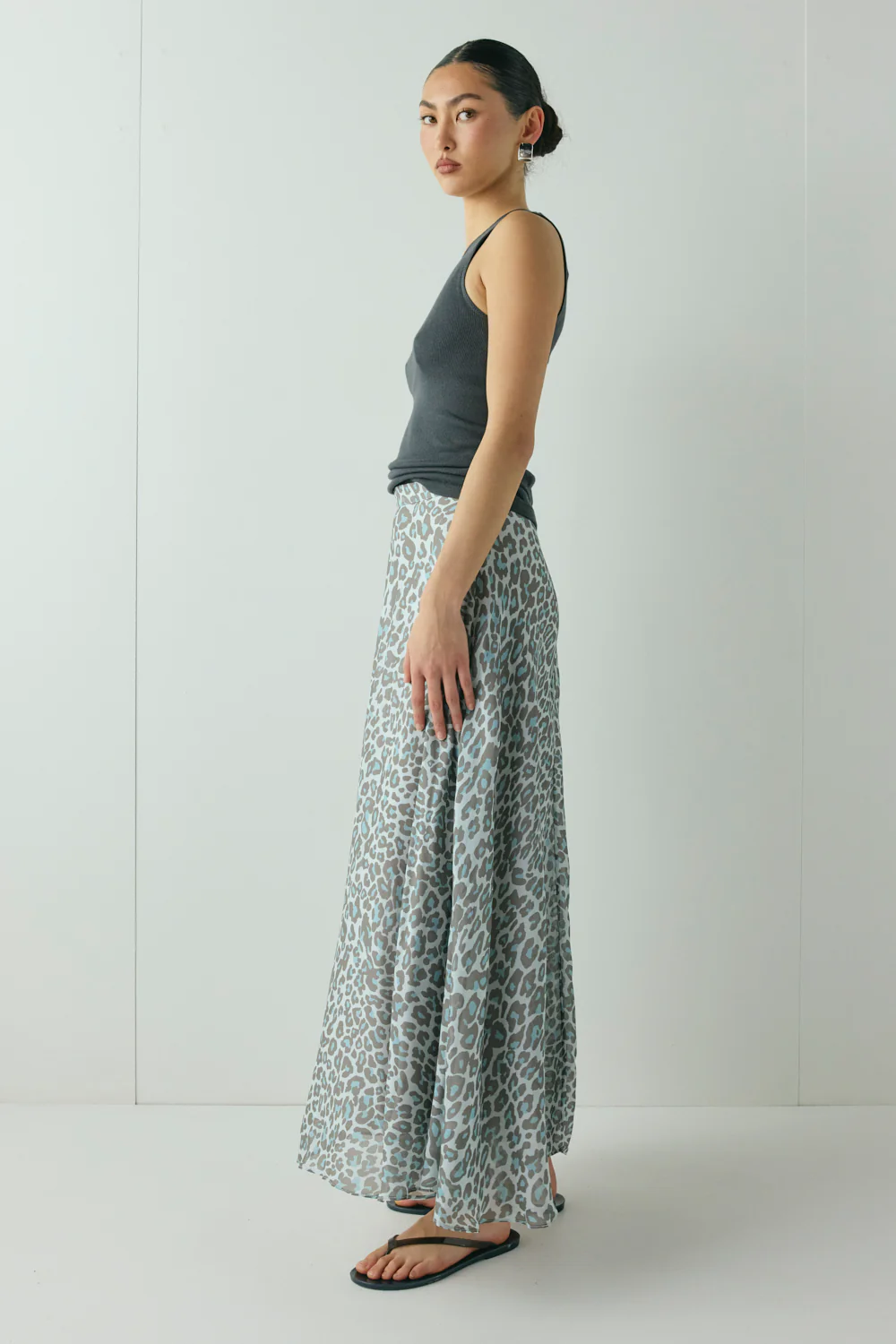 Penny Maxi Skirt Blue Leopard - Image 3