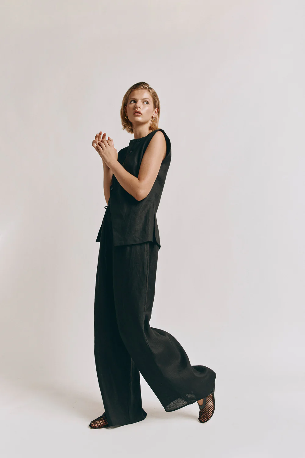 Raya Linen Pants Black - Image 3