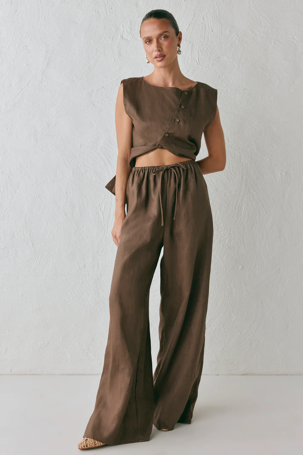 Raya Linen Pants Chocolate - Image 2