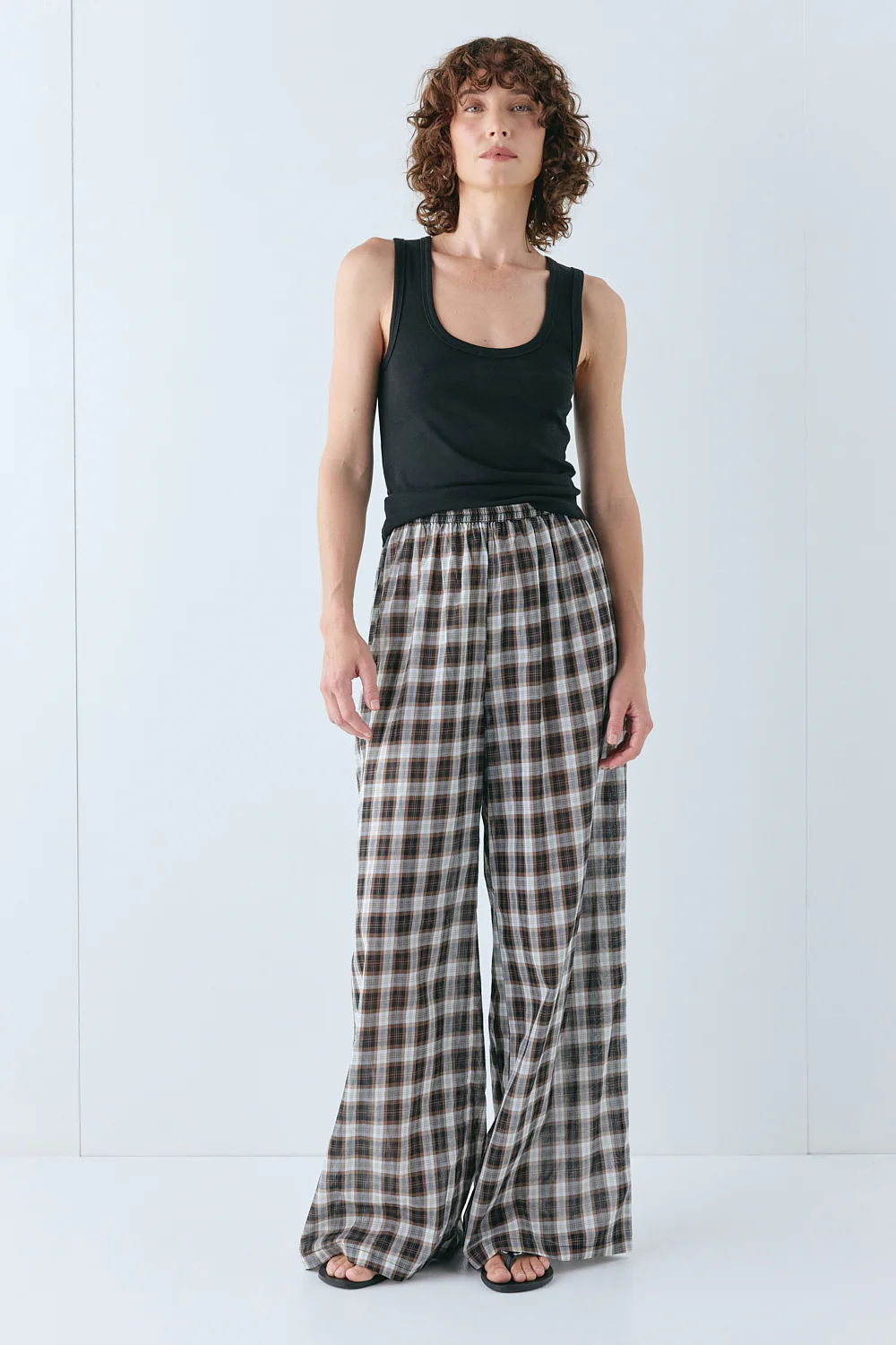 Raya Pants Check - Image 4