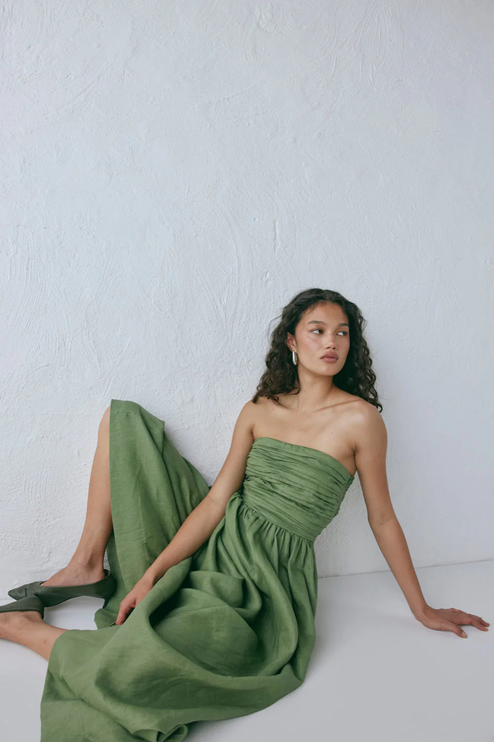 Saint Malo Linen Maxi Dress Olive - Image 2