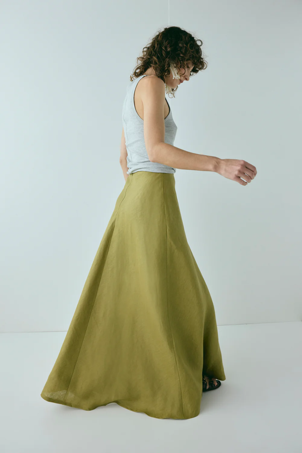 Solene Linen Maxi Skirt Olive - Image 2