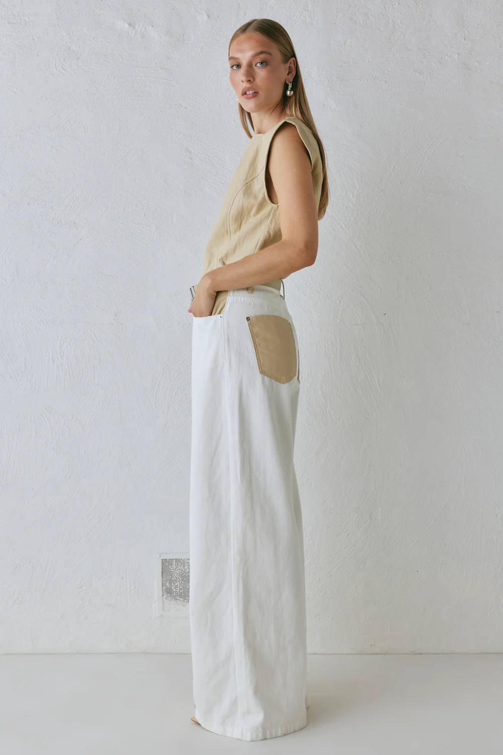 Sutton High Rise Denim Jeans White - Image 2