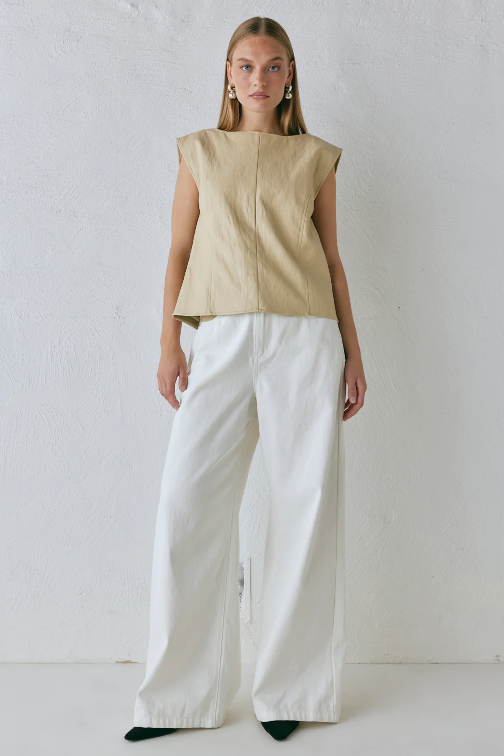 Sutton Vest Butter - Image 4