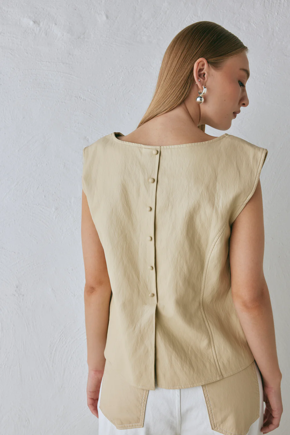 Sutton Vest Butter - Image 7