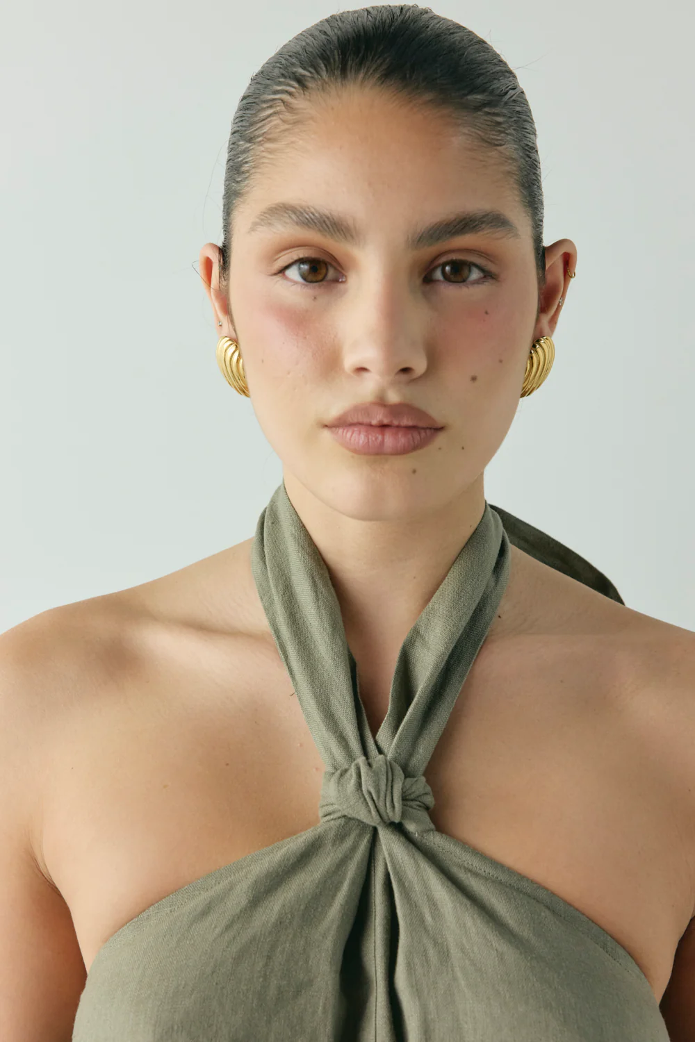 Taliah Linen Top Khaki - Image 2